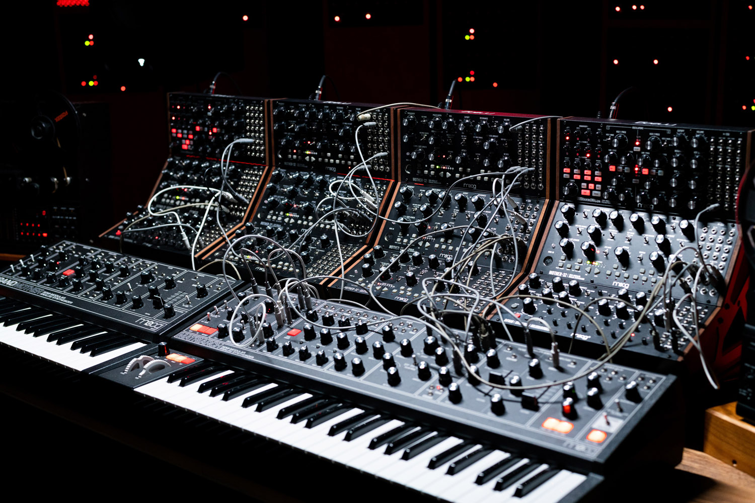 newblackmoog.jpg
